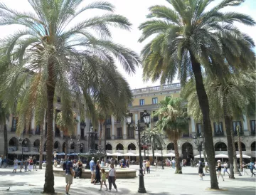 vista de la Plaça Reial, Barcelona